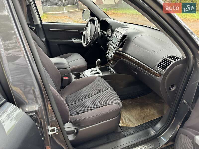 Позашляховик / Кросовер Hyundai Santa FE 2011 в Вінниці