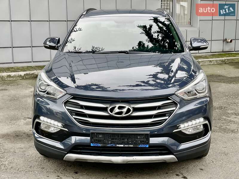 Позашляховик / Кросовер Hyundai Santa FE 2017 в Києві фото 3 Позашляховик / Кросовер Hyundai Santa FE 2017 в Києві