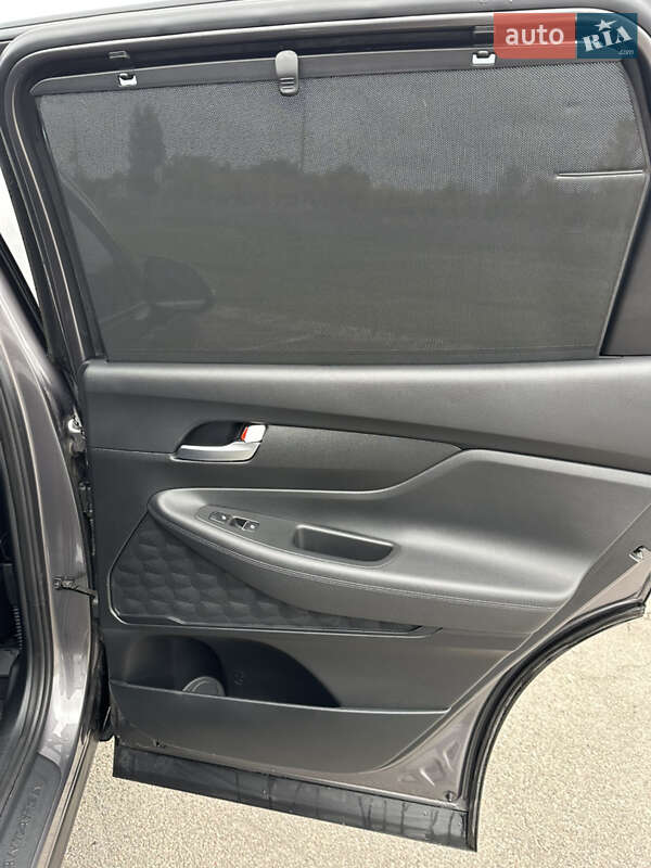 Внедорожник / Кроссовер Hyundai Santa FE 2020 в Киеве