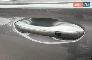 Внедорожник / Кроссовер Hyundai Santa FE 2020 в 