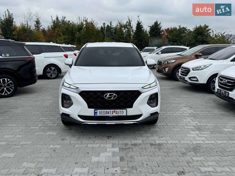 Внедорожник / Кроссовер Hyundai Santa FE 2018 в Киеве