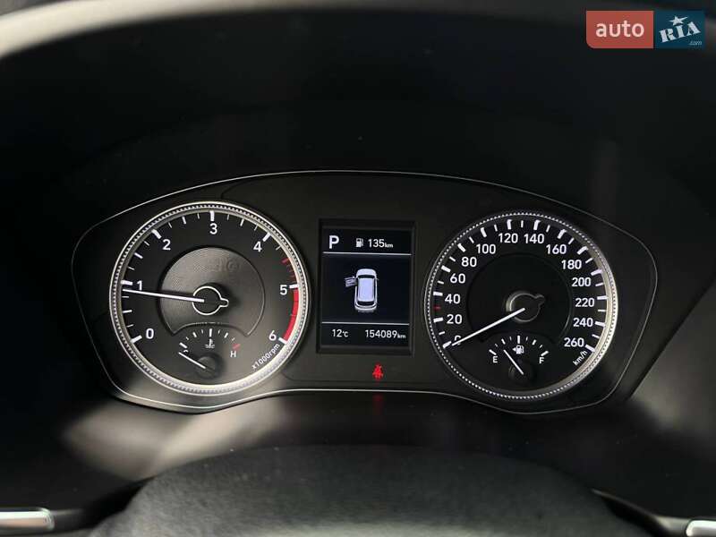 Внедорожник / Кроссовер Hyundai Santa FE 2018 в Киеве