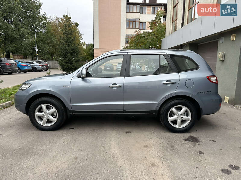 Внедорожник / Кроссовер Hyundai Santa FE 2009 в Ровно