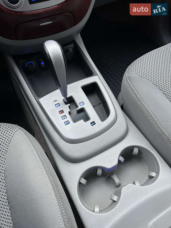 Внедорожник / Кроссовер Hyundai Santa FE 2009 в Ровно