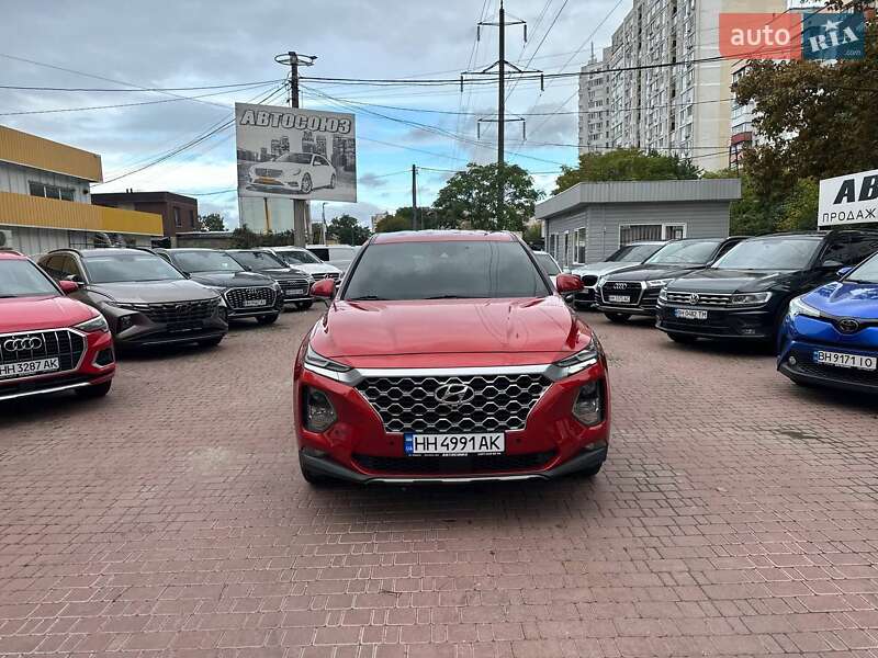 Позашляховик / Кросовер Hyundai Santa FE 2019 в Одесі