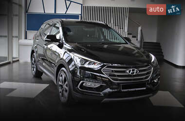 Внедорожник / Кроссовер Hyundai Santa FE 2016 в Ровно