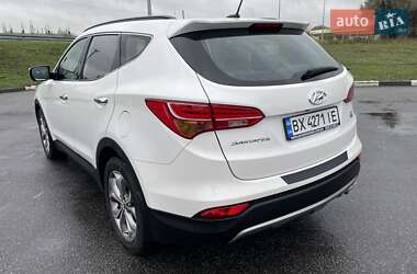 Внедорожник / Кроссовер Hyundai Santa FE 2013 в 