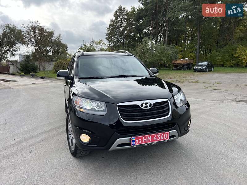 Внедорожник / Кроссовер Hyundai Santa FE 2012 в Радивилове