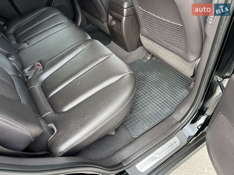 Внедорожник / Кроссовер Hyundai Santa FE 2012 в Радивилове