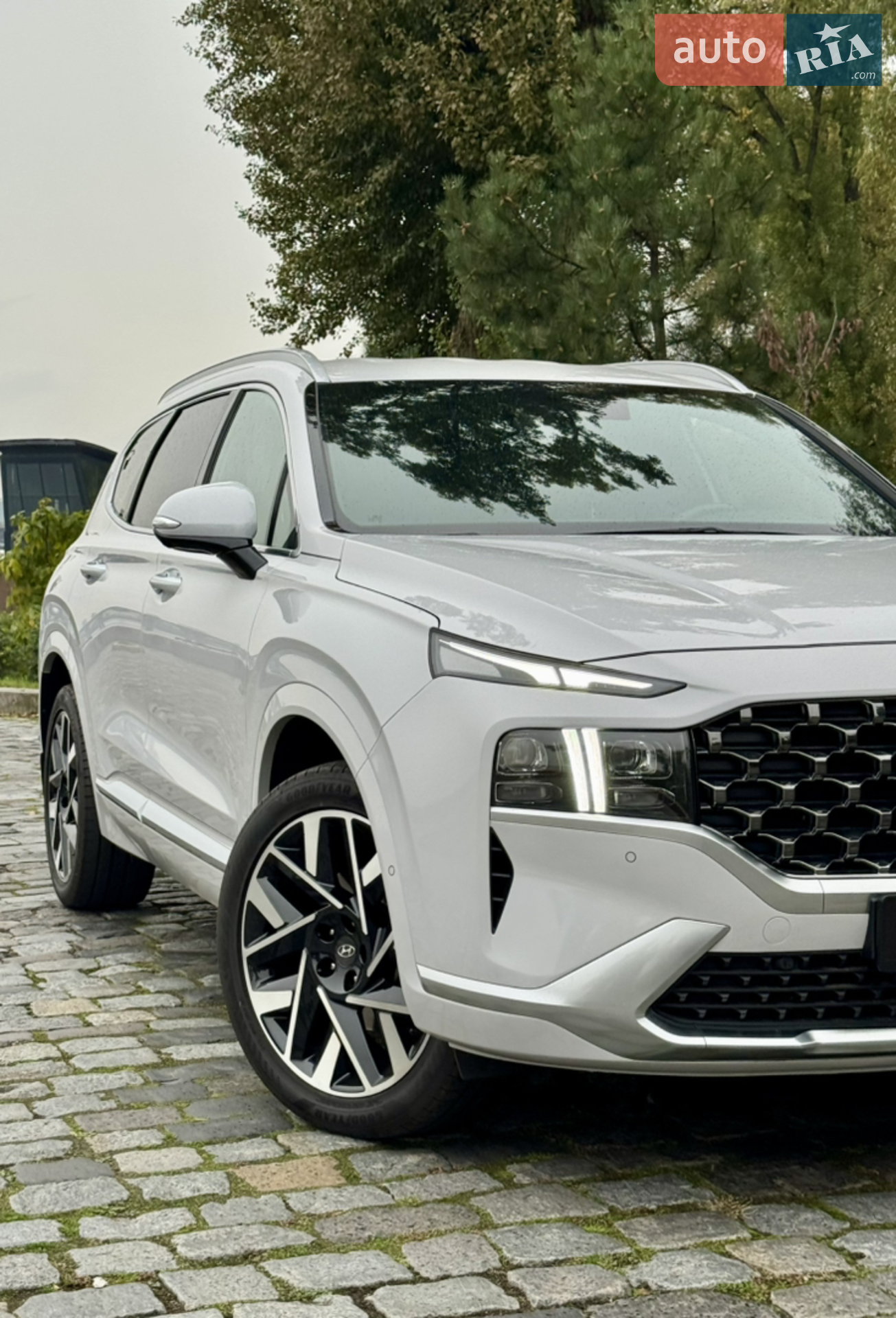 2020 Hyundai Santa Fe - мініатюра 3