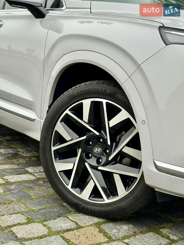 Позашляховик / Кросовер Hyundai Santa FE 2020 в Києві