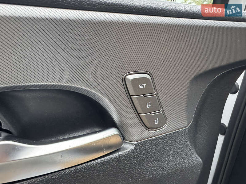 Позашляховик / Кросовер Hyundai Santa FE 2020 в Києві