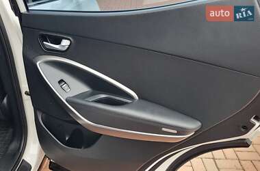 Внедорожник / Кроссовер Hyundai Santa FE 2014 в 