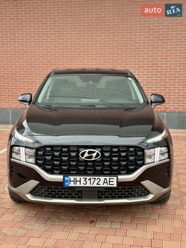 Внедорожник / Кроссовер Hyundai Santa FE 2023 в Одессе