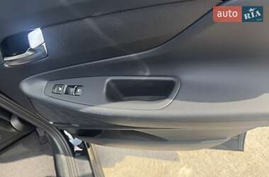 Внедорожник / Кроссовер Hyundai Santa FE 2021 в 