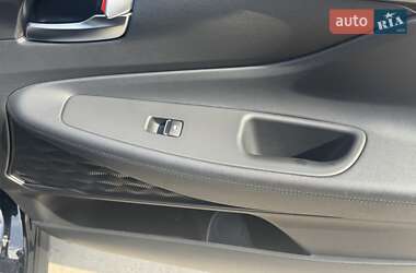 Внедорожник / Кроссовер Hyundai Santa FE 2021 в 