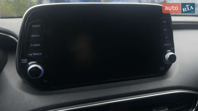 Позашляховик / Кросовер Hyundai Santa FE 2019 в Умані