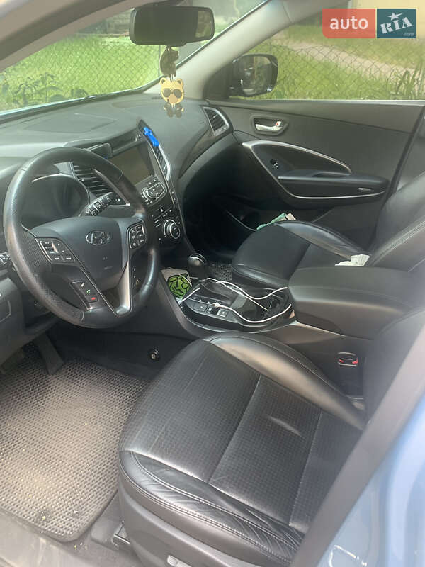 Позашляховик / Кросовер Hyundai Santa FE 2014 в Києві