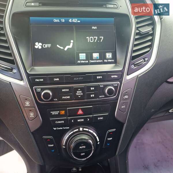 Внедорожник / Кроссовер Hyundai Santa FE 2016 в Подольске