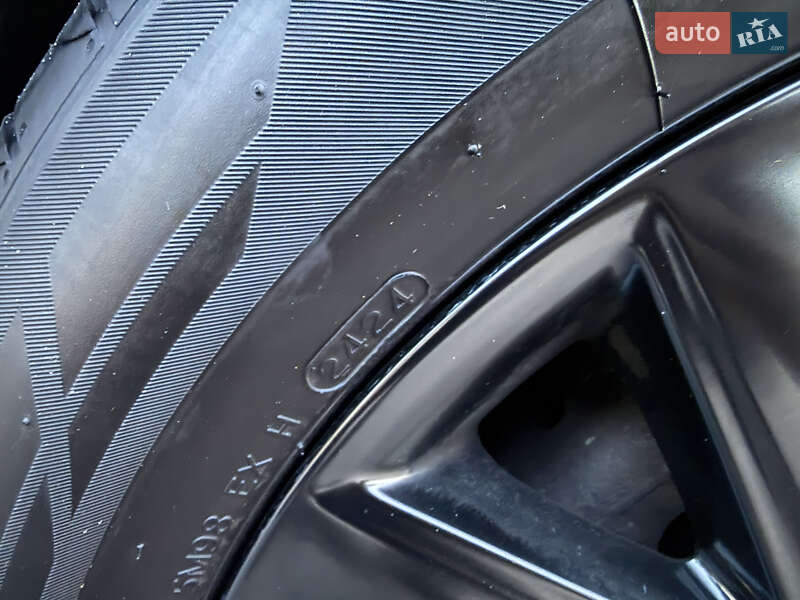 Внедорожник / Кроссовер Hyundai Santa FE 2015 в Радивилове