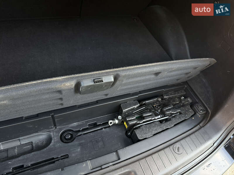 Внедорожник / Кроссовер Hyundai Santa FE 2010 в Львове фото 25 Внедорожник / Кроссовер Hyundai Santa FE 2010 в Львове