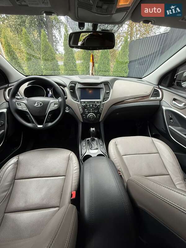 Внедорожник / Кроссовер Hyundai Santa FE 2016 в Львове