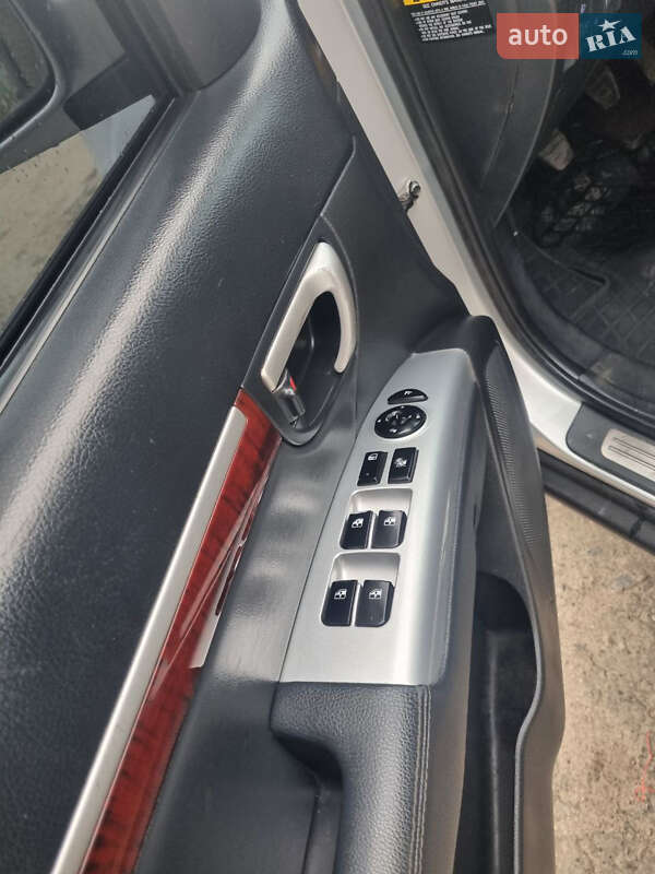 Внедорожник / Кроссовер Hyundai Santa FE 2008 в Хмельницком фото 3 Внедорожник / Кроссовер Hyundai Santa FE 2008 в Хмельницком