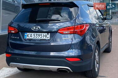Внедорожник / Кроссовер Hyundai Santa FE 2015 в 