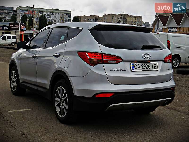 Внедорожник / Кроссовер Hyundai Santa FE 2012 в Черкассах