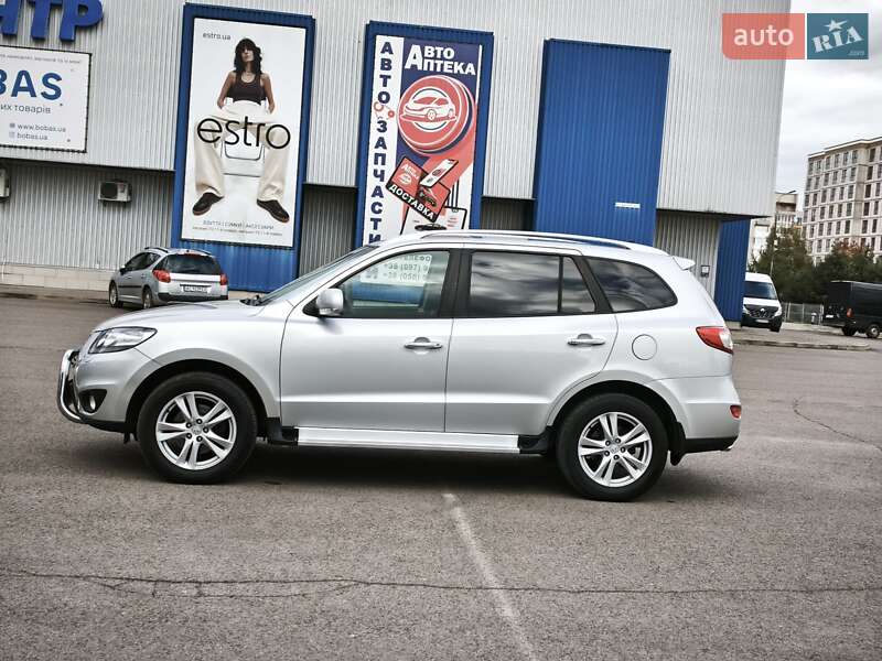 Внедорожник / Кроссовер Hyundai Santa FE 2010 в Ковеле