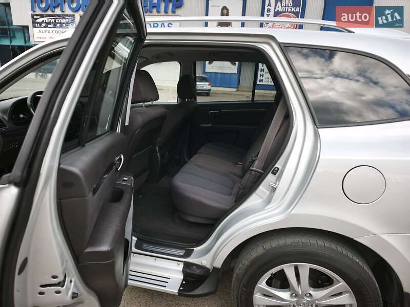 Внедорожник / Кроссовер Hyundai Santa FE 2010 в Ковеле