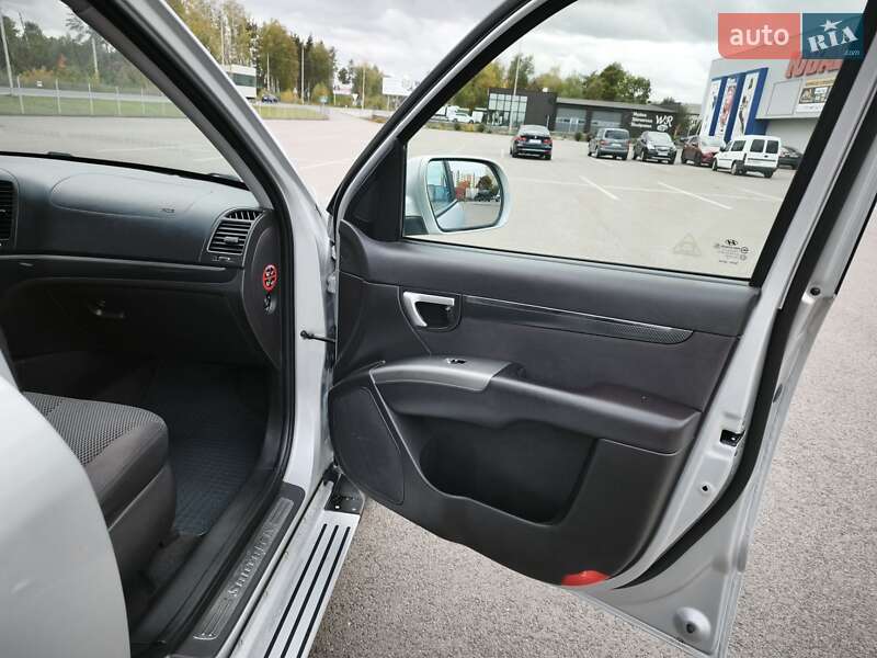 Внедорожник / Кроссовер Hyundai Santa FE 2010 в Ковеле