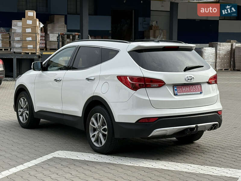 Внедорожник / Кроссовер Hyundai Santa FE 2014 в Ровно