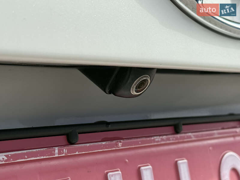 Внедорожник / Кроссовер Hyundai Santa FE 2014 в Ровно