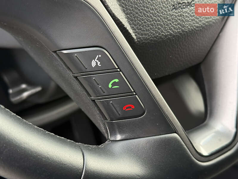 Внедорожник / Кроссовер Hyundai Santa FE 2014 в Ровно
