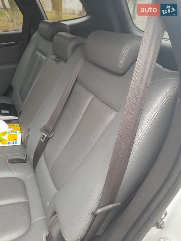 Позашляховик / Кросовер Hyundai Santa FE 2010 в Києві фото 12 Позашляховик / Кросовер Hyundai Santa FE 2010 в Києві