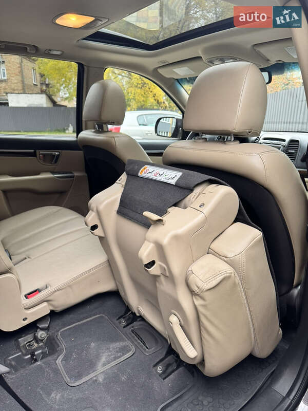 Внедорожник / Кроссовер Hyundai Santa FE 2011 в Киеве