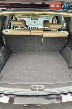 Внедорожник / Кроссовер Hyundai Santa FE 2011 в 