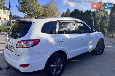 Внедорожник / Кроссовер Hyundai Santa FE 2011 в 