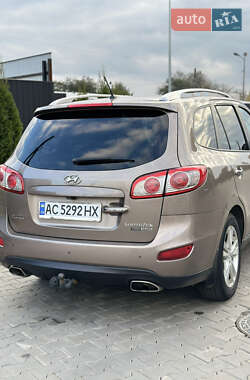 Внедорожник / Кроссовер Hyundai Santa FE 2011 в 