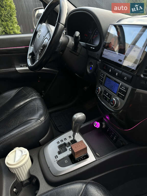 Позашляховик / Кросовер Hyundai Santa FE 2011 в Луцьку фото 28 Позашляховик / Кросовер Hyundai Santa FE 2011 в Луцьку