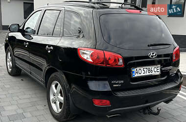 Внедорожник / Кроссовер Hyundai Santa FE 2009 в 