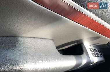 Внедорожник / Кроссовер Hyundai Santa FE 2008 в 
