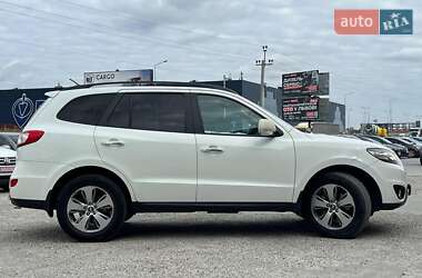Внедорожник / Кроссовер Hyundai Santa FE 2012 в 