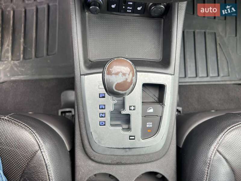 Внедорожник / Кроссовер Hyundai Santa FE 2012 в Львове