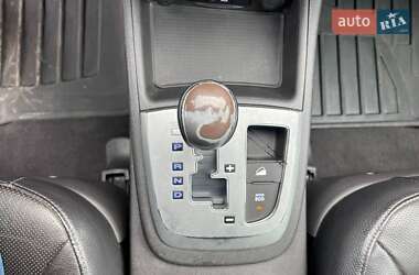Внедорожник / Кроссовер Hyundai Santa FE 2012 в 