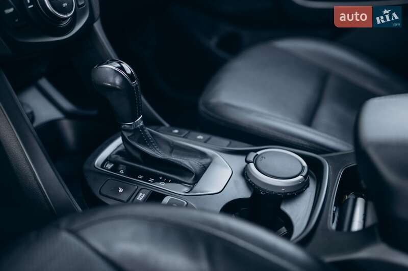 Внедорожник / Кроссовер Hyundai Santa FE 2014 в Тернополе фото 6 Внедорожник / Кроссовер Hyundai Santa FE 2014 в Тернополе