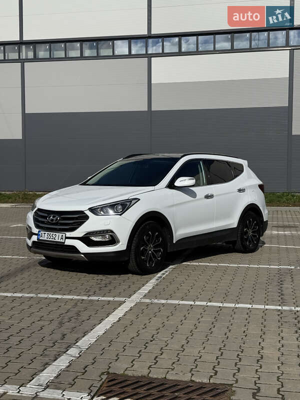 Внедорожник / Кроссовер Hyundai Santa FE 2017 в Ивано-Франковске фото 2 Внедорожник / Кроссовер Hyundai Santa FE 2017 в Ивано-Франковске