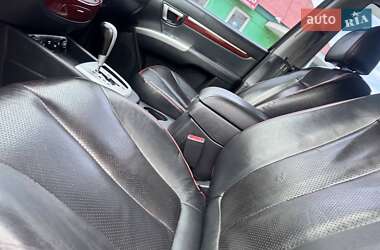 Внедорожник / Кроссовер Hyundai Santa FE 2009 в 