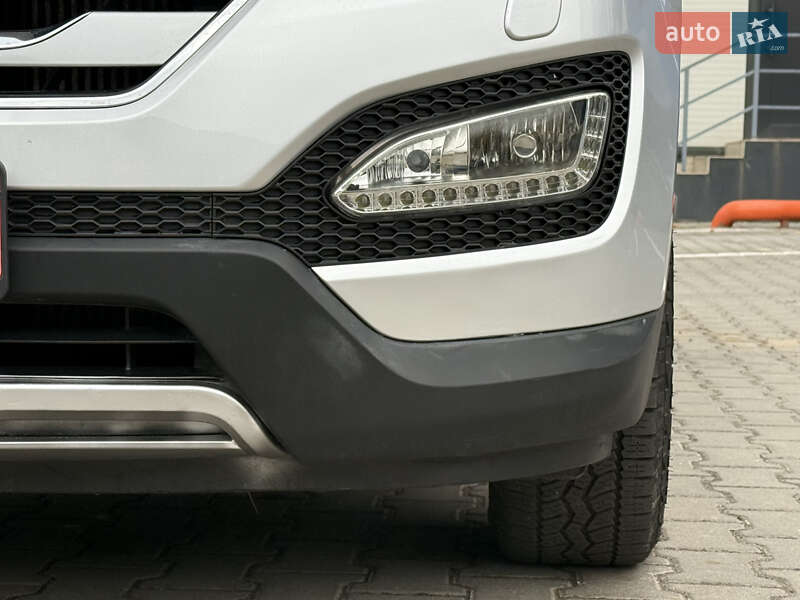 Внедорожник / Кроссовер Hyundai Santa FE 2014 в Ровно фото 19 Внедорожник / Кроссовер Hyundai Santa FE 2014 в Ровно
